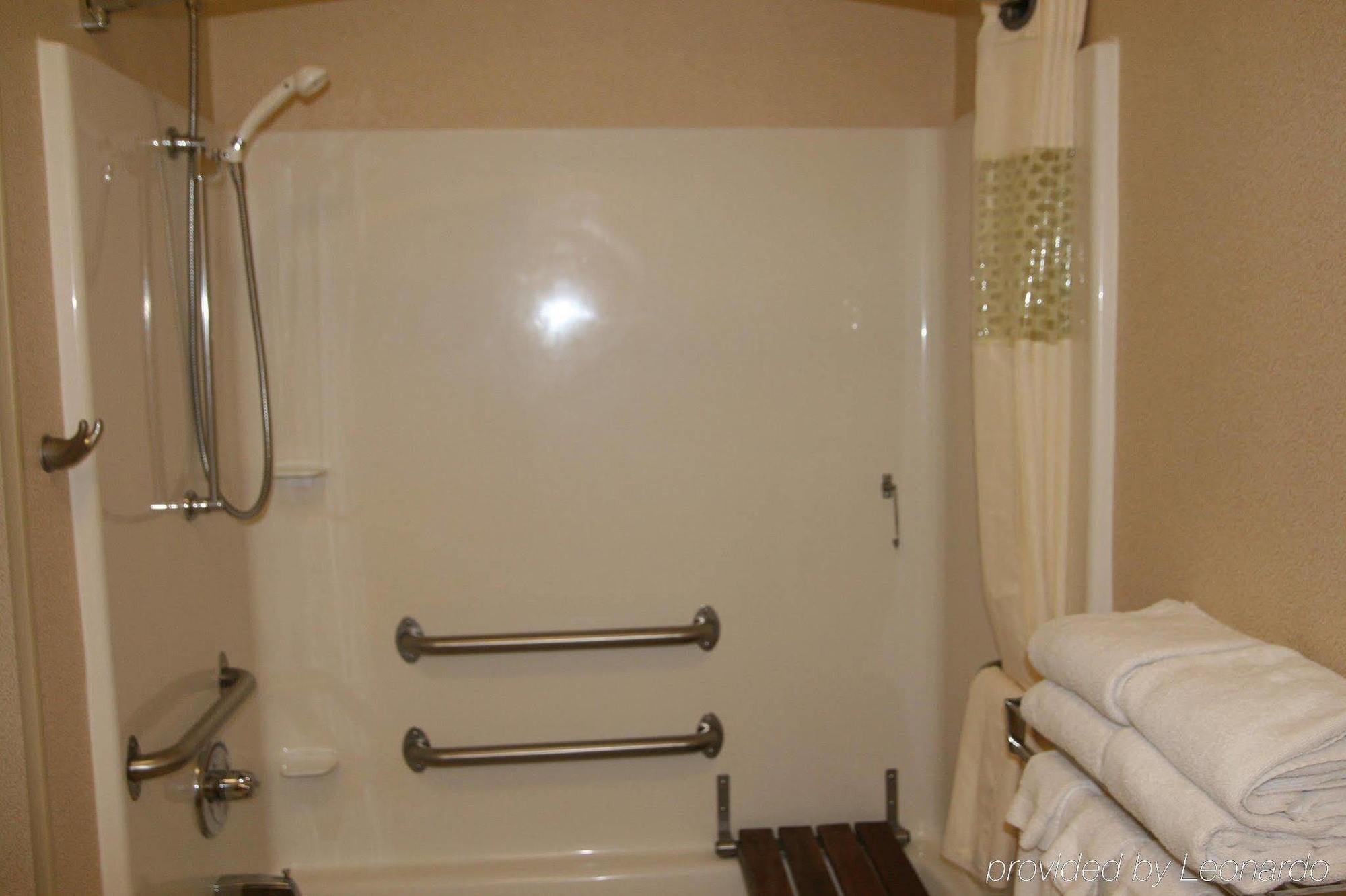 Hampton Inn Akron-Fairlawn Montrose Ngoại thất bức ảnh
